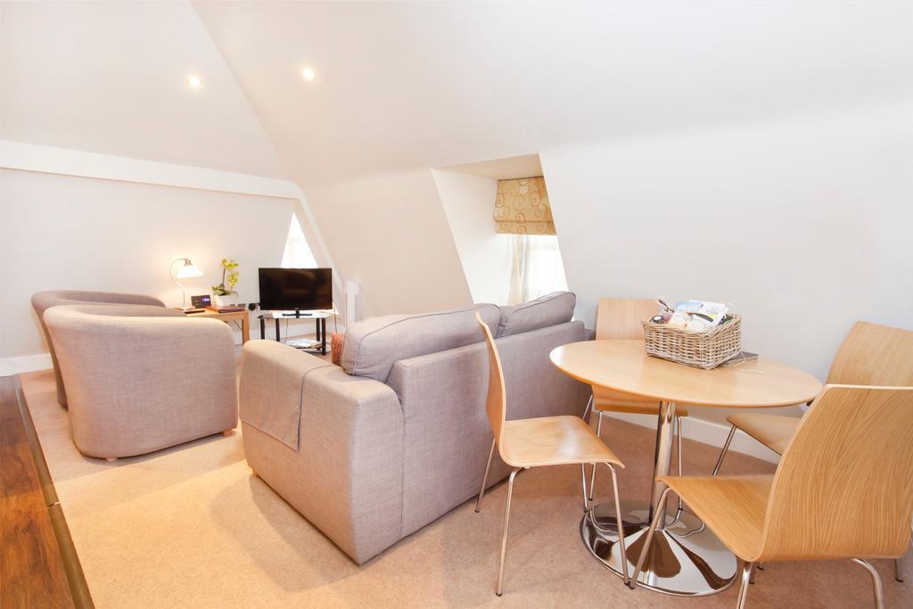 Saint Georges Keep Apartment Йорк Екстериор снимка